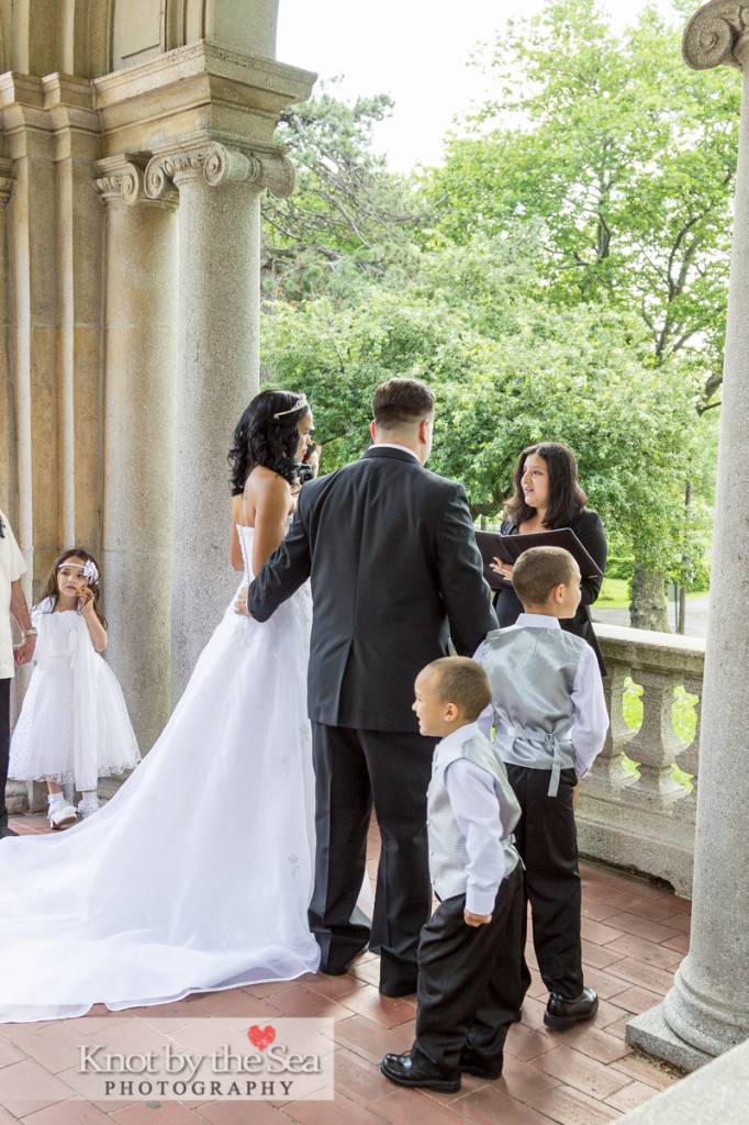 Family wedding ceremony in New Jersey