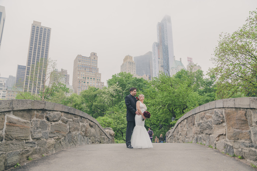 Gapstow Bridge - The Pond - Central Park Weddings